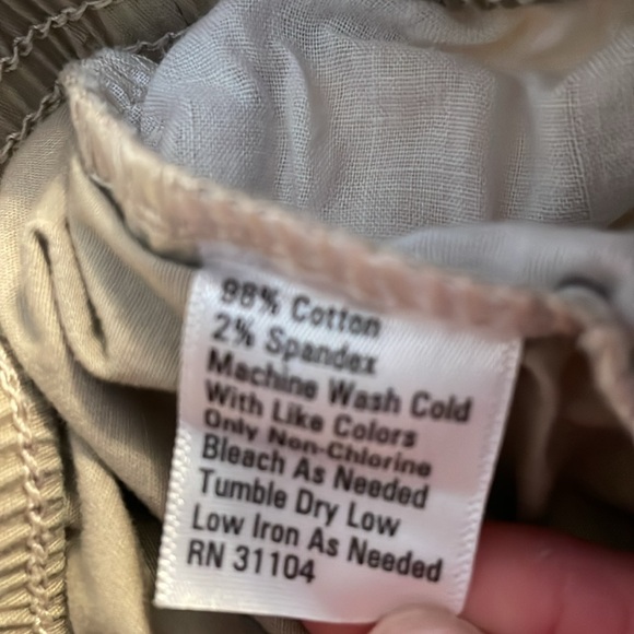 EUC - boys medium 10/12 - True Craft - elastic waist khaki shorts - Picture 7 of 8